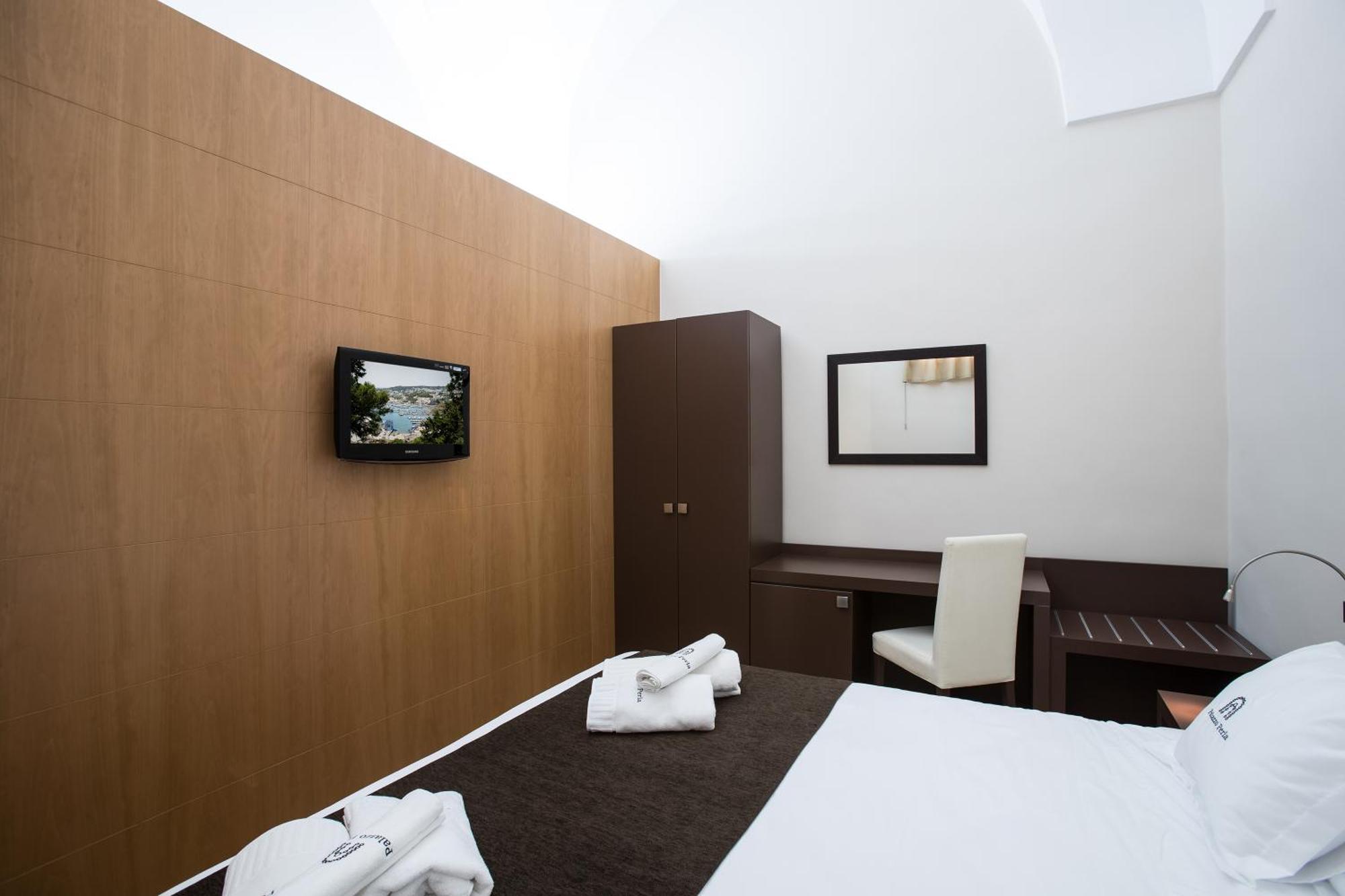 Palazzo Perla Bed & Breakfast Gallipoli Exterior foto
