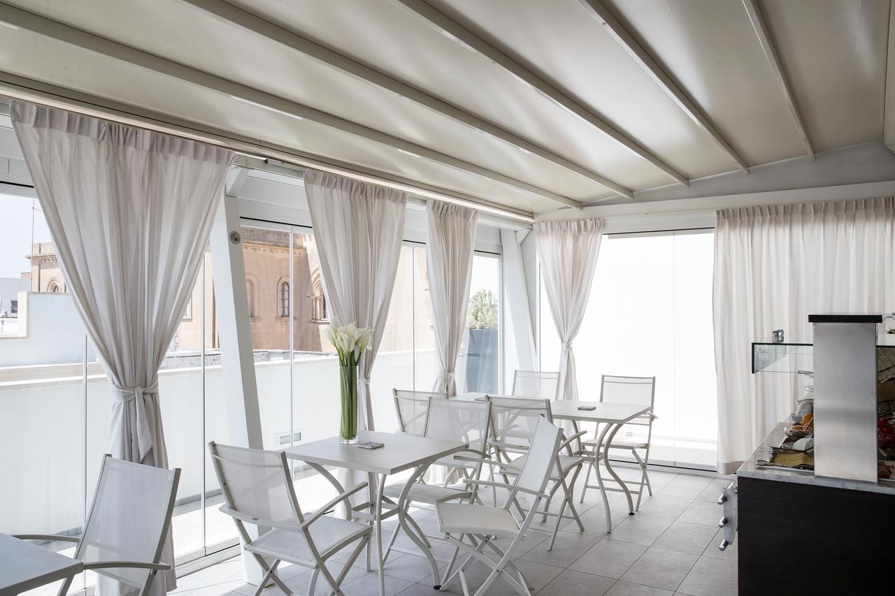 Palazzo Perla Bed & Breakfast Gallipoli Exterior foto